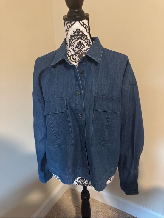 LOFT Tops - Loft Denim Button-Up Cropped Shirt NWT